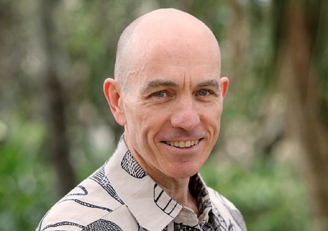 Dr Timothy Carey